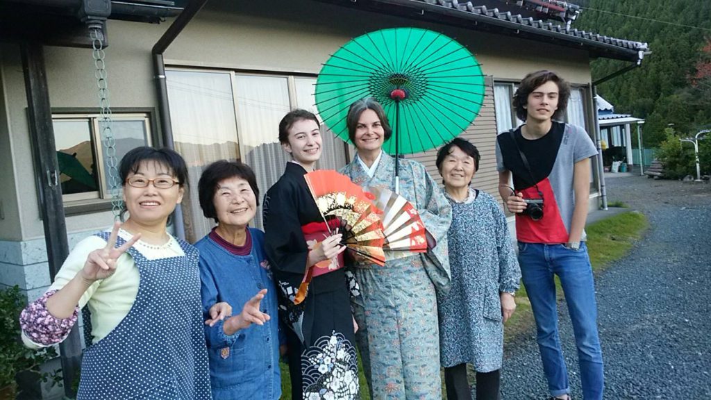 農家民宿に宿泊されたフランスからのご家族
A French family, who enjoyed farmers house stay