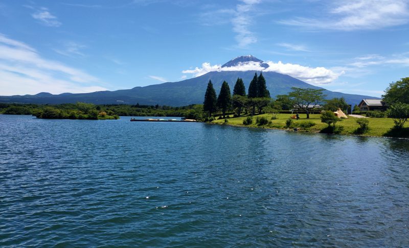 lake tanuki