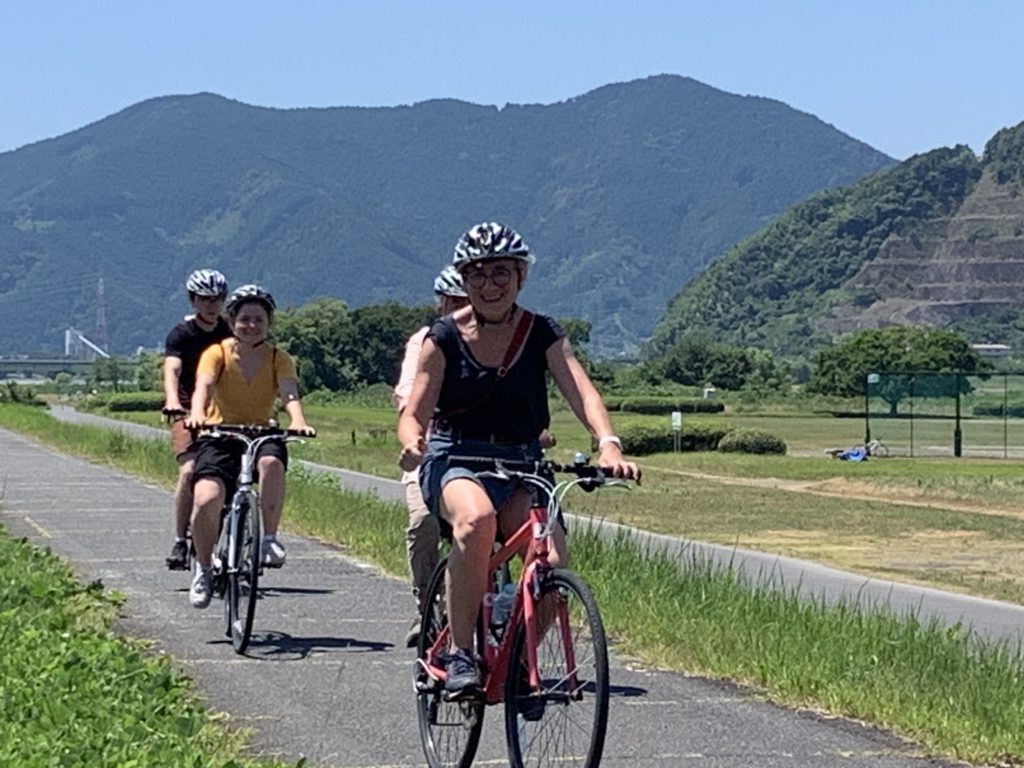 guided bike tour  in Shizuoka